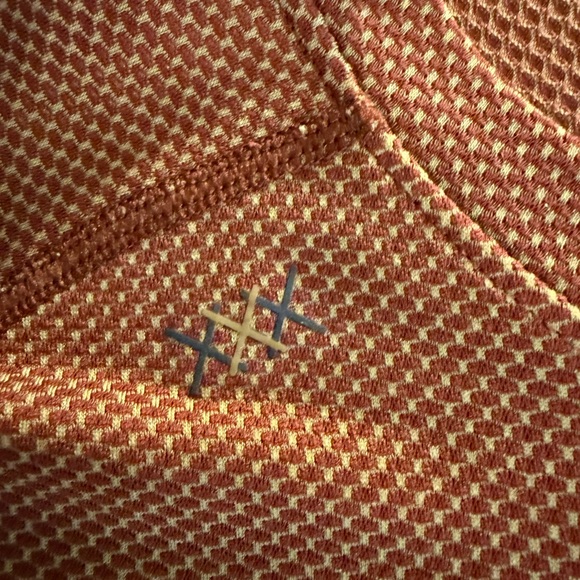 NWT Rhone men’s Glacier Short Sleeve shirt in Brandy Red. Size Med standard fit - Picture 2 of 6